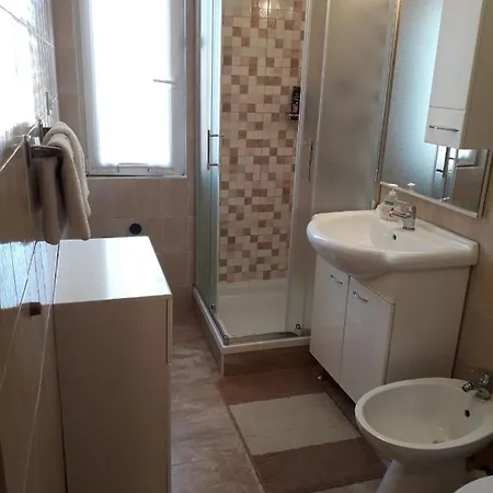 Apartment J&r Babara *