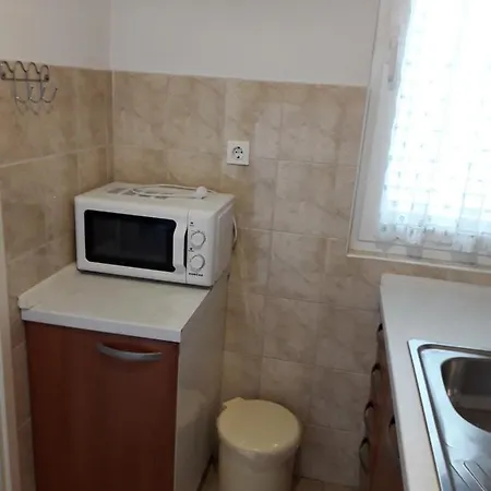 J&r Babara Apartment *