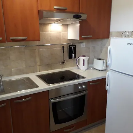 J&r Babara Apartment *