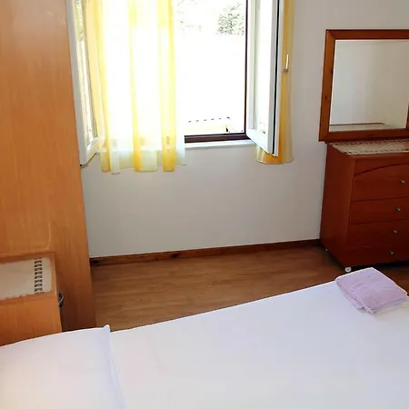 J&r Babara Apartment *