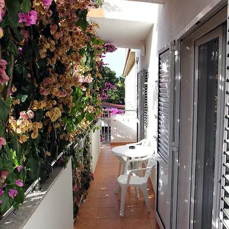 Apartment J&r Babara Biograd Na Moru