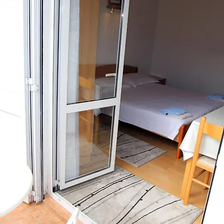 J&r Babara Apartment *
