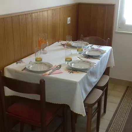 J&r Babara Apartment Biograd Na Moru
