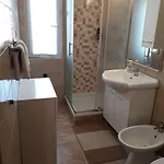 J&r Babara Apartment