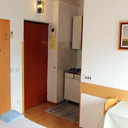 J&r Babara * Biograd Na Moru