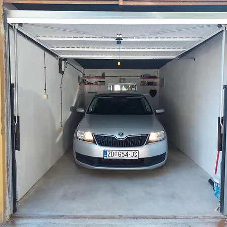 J&r Babara * Biograd Na Moru